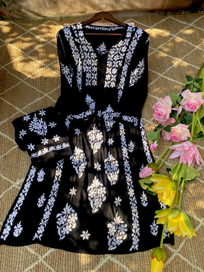 Khubsurat Nayera Cut Set