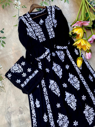 Khubsurat Nayera Cut Set