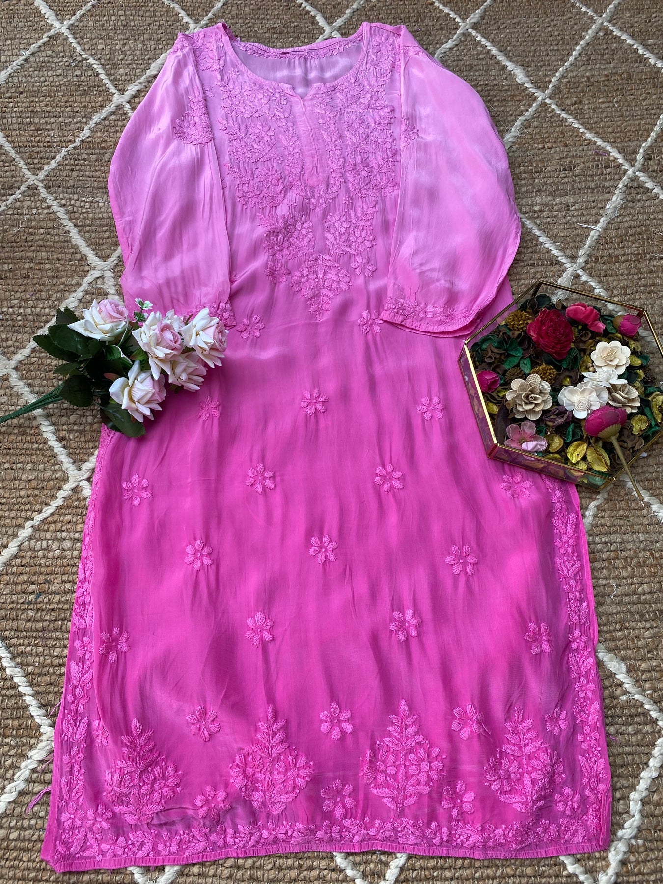 Roohaniyat Ombere Kurta Set