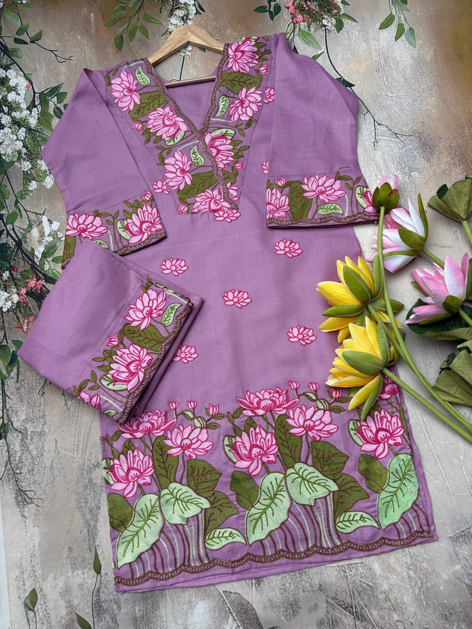 Noor rangin Kurta Set